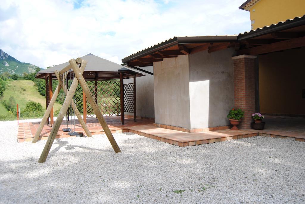 B&B Pascale Cusano Mutri Luaran gambar