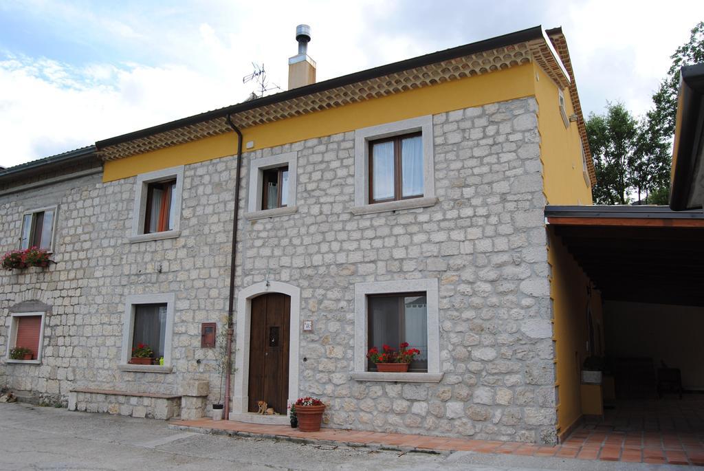 B&B Pascale Cusano Mutri Luaran gambar