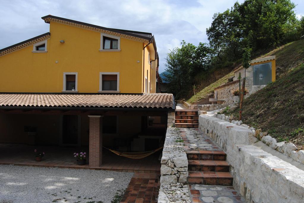 B&B Pascale Cusano Mutri Luaran gambar